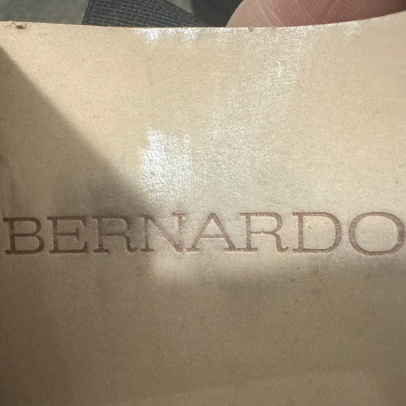 Anthropologie Bernardo strappy block heel classic feminine romantic elegant 90’s - Picture 14 of 15